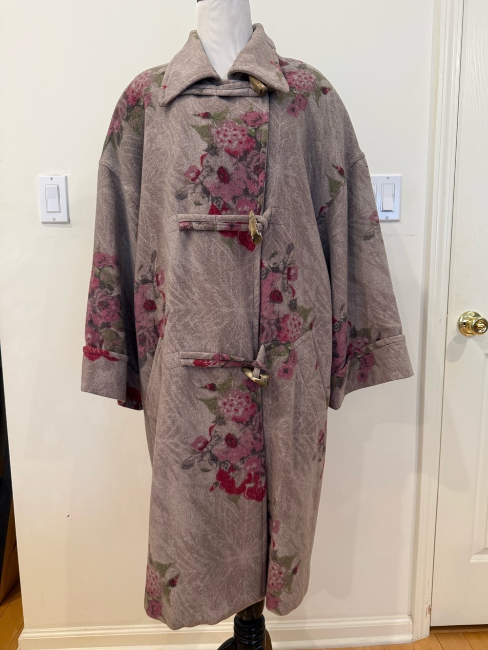 Stefanel Wool-blend Floral Coat in Mauve and Red